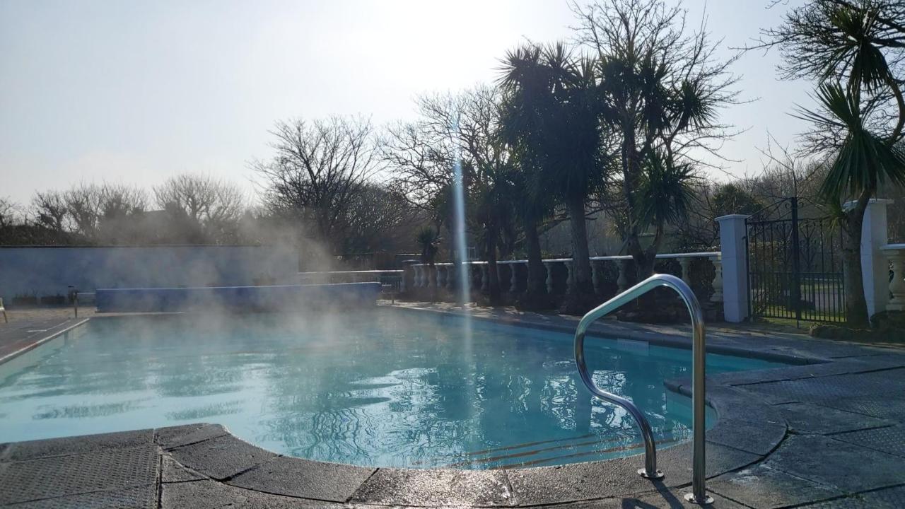 Hotel House & 4*